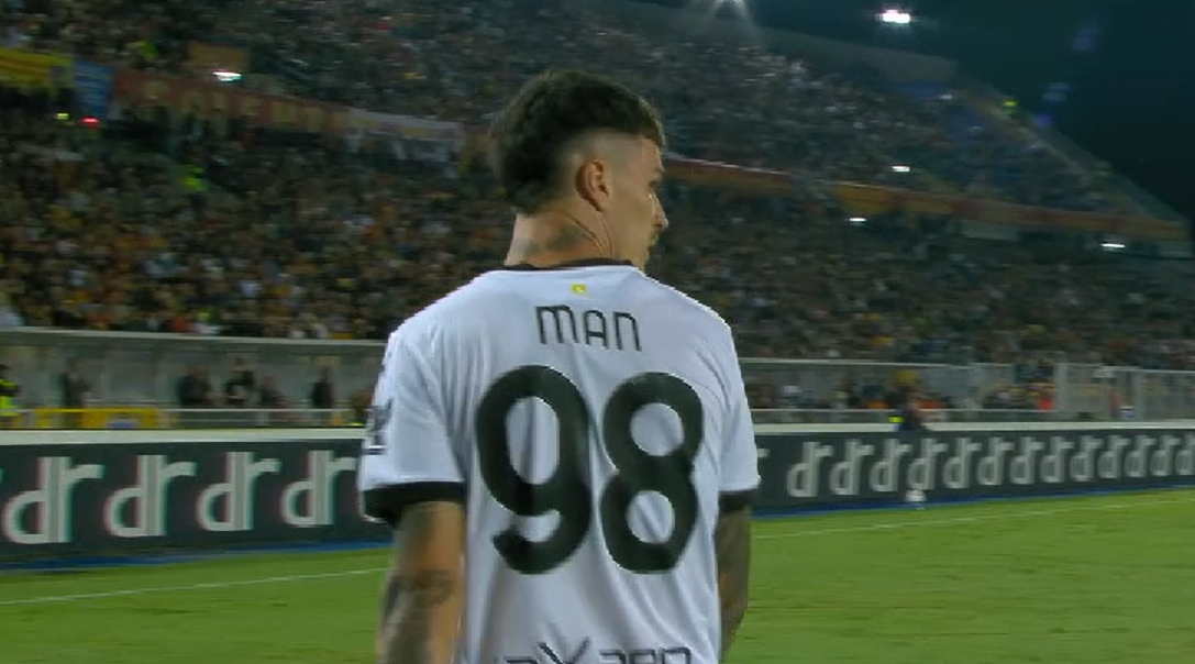 Dennis Man ”a strălucit” în thriller ul de la Lecce! Nota primită de român + Cum s a descurcat Mihăilă
