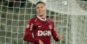 Adrian Ilie, reacţie neaşteptată după ce l a văzut pe Louis Munteanu în tricoul FCSB: “Ar putea face asta”