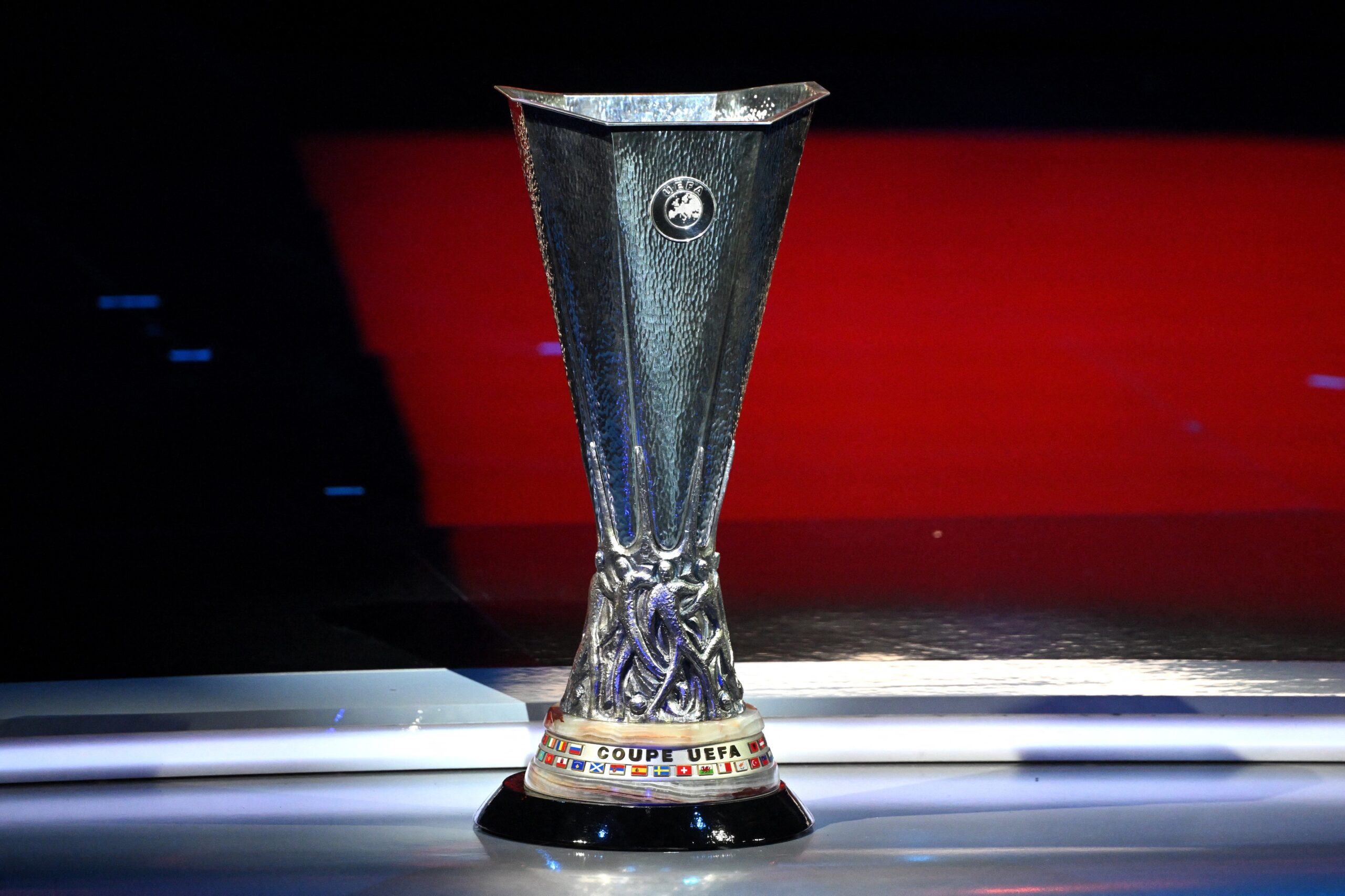 Celtic AS Roma, 0 1 / DGS 2 / Basel Aston Villa, 0 0, DGS 3 / Brann Fenerbahce, 0 1, DGS