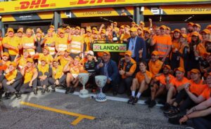 CEO ul McLaren dă de înţeles că Lando Norris şi Piastri ar putea colabora pentru ca unul din ei să iasă campion!