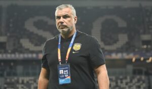 Cosmin Olăroiu s a calificat în semifinalele FIFA Arab Cup, după 7 6 la penalty uri