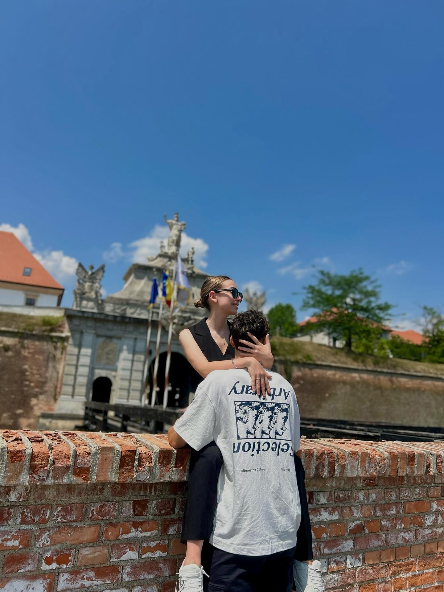 Cu ce se ocupă iubita fotbalistului dorit de Gigi Becali la FCSB