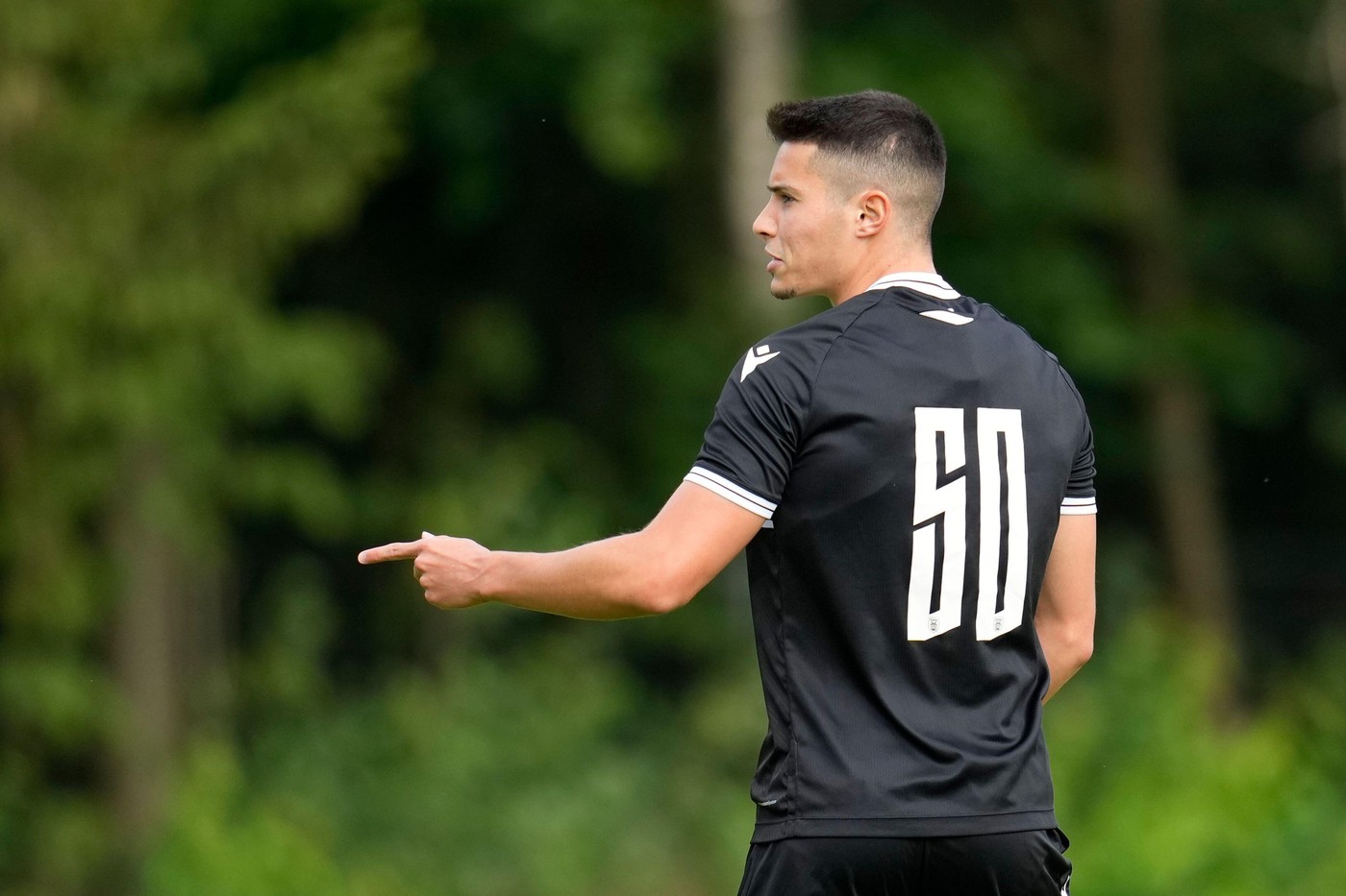Darius Olaru ar vrea să plece în iarnă, iar FCSB i ar fi găsit deja înlocuitor! L a costat 2.500