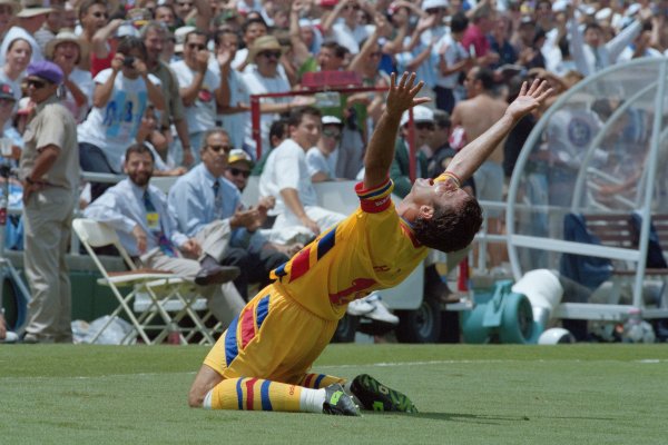 De ce nu și ar fi atins românul ”mai talentat decât Hagi, dar lăsat cu buzunarele goale de «profesioniste»” potențialul: ”Putea ajunge fotbalist mai mare!”