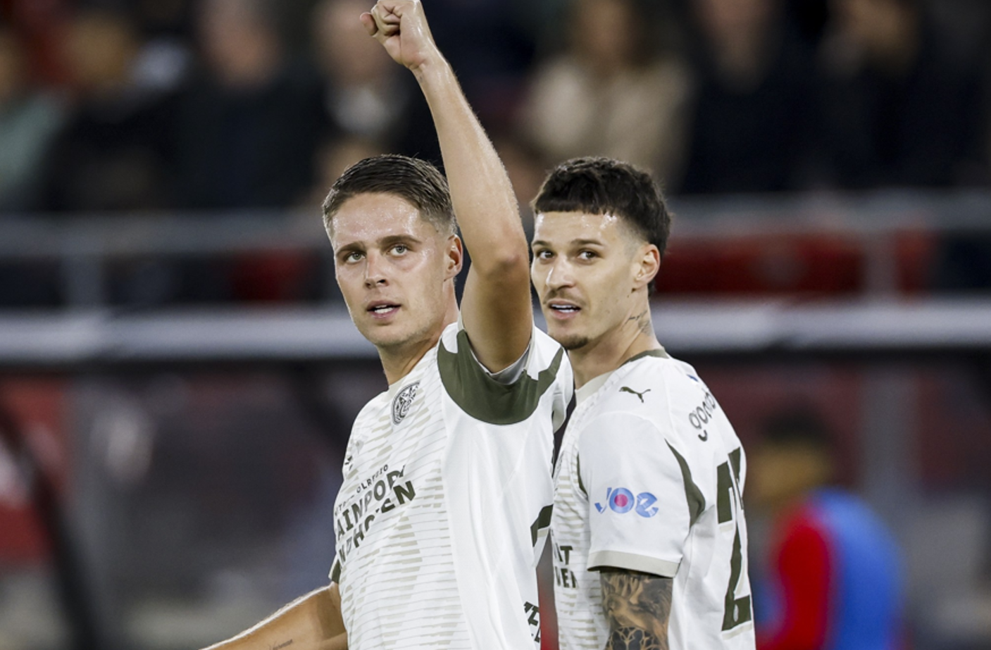 Here we go! I au plătit clauza de reziliere și l au transferat de la PSV: 20.000