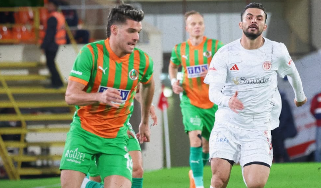 Ianis Hagi, primul meci după ce a fost propus pentru transferul carierei! Nota primită de român