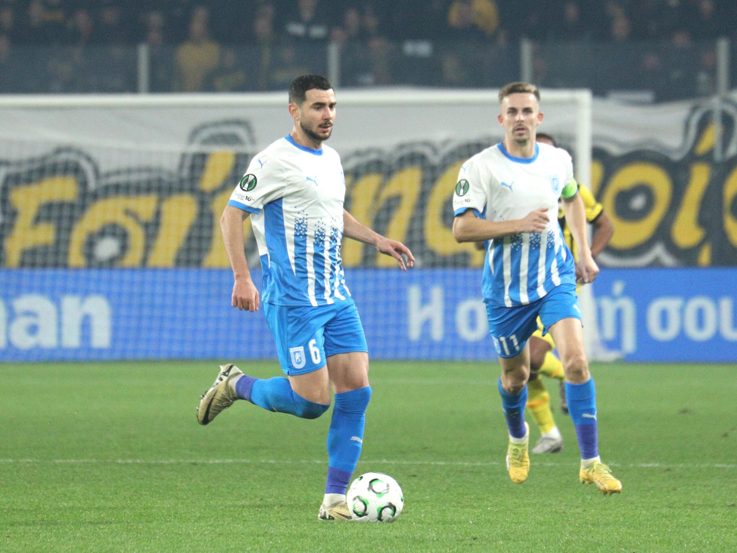 Oltenii, dărâmați la finalul meciului cu AEK