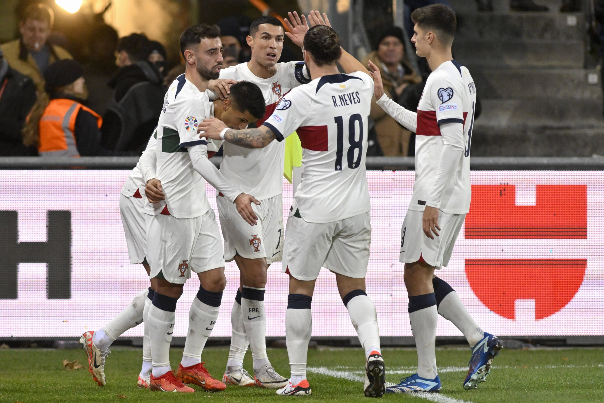 Real Madrid și a găsit mijlocaș! Poate ajunge gratis pe Bernabeu