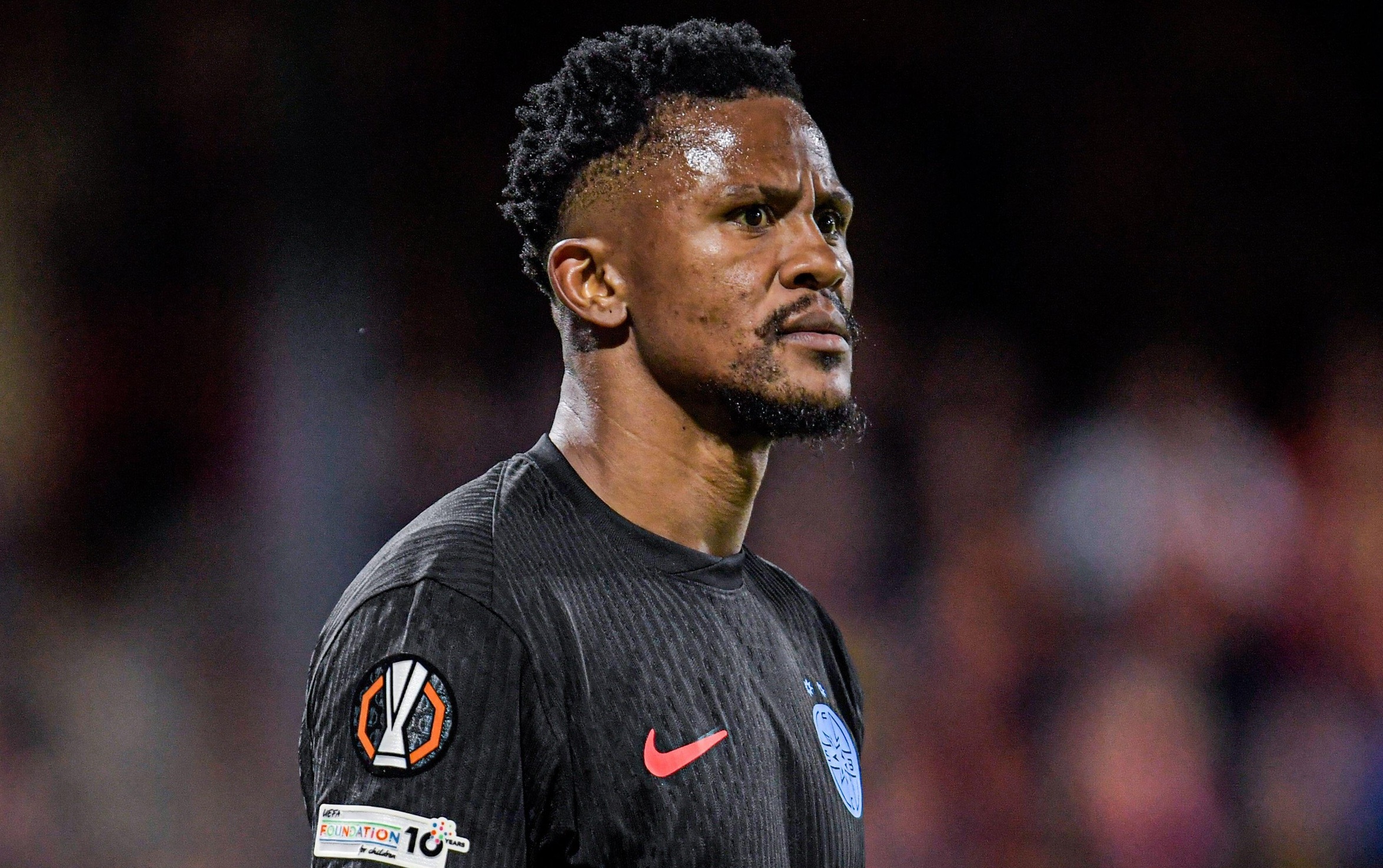 Siyabonga Ngezana, aproape de transferul carierei! Unde ar putea ajunge fundașul FCSB ului