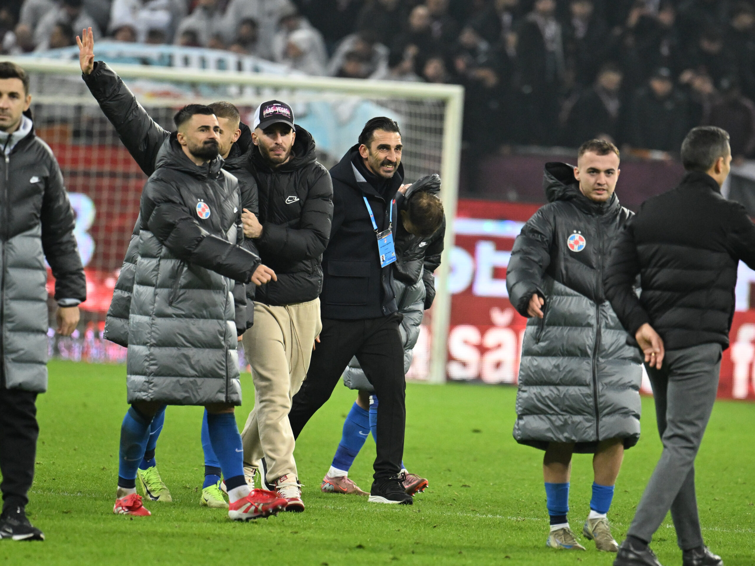 Valentin Crețu nu s a abținut la finalul meciului cu Rapid: anunț despre viitorul său