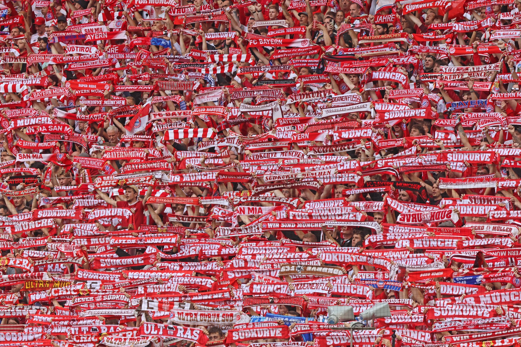 Bochum Schalke, 14:00 DGS 2, Hamburg Bayern, Live Video 19:30 DGS 2, Kaiserslautern Elversberg, Live Video 21:30 DGS