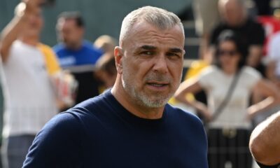 Cosmin Olăroiu dă lovitura în România