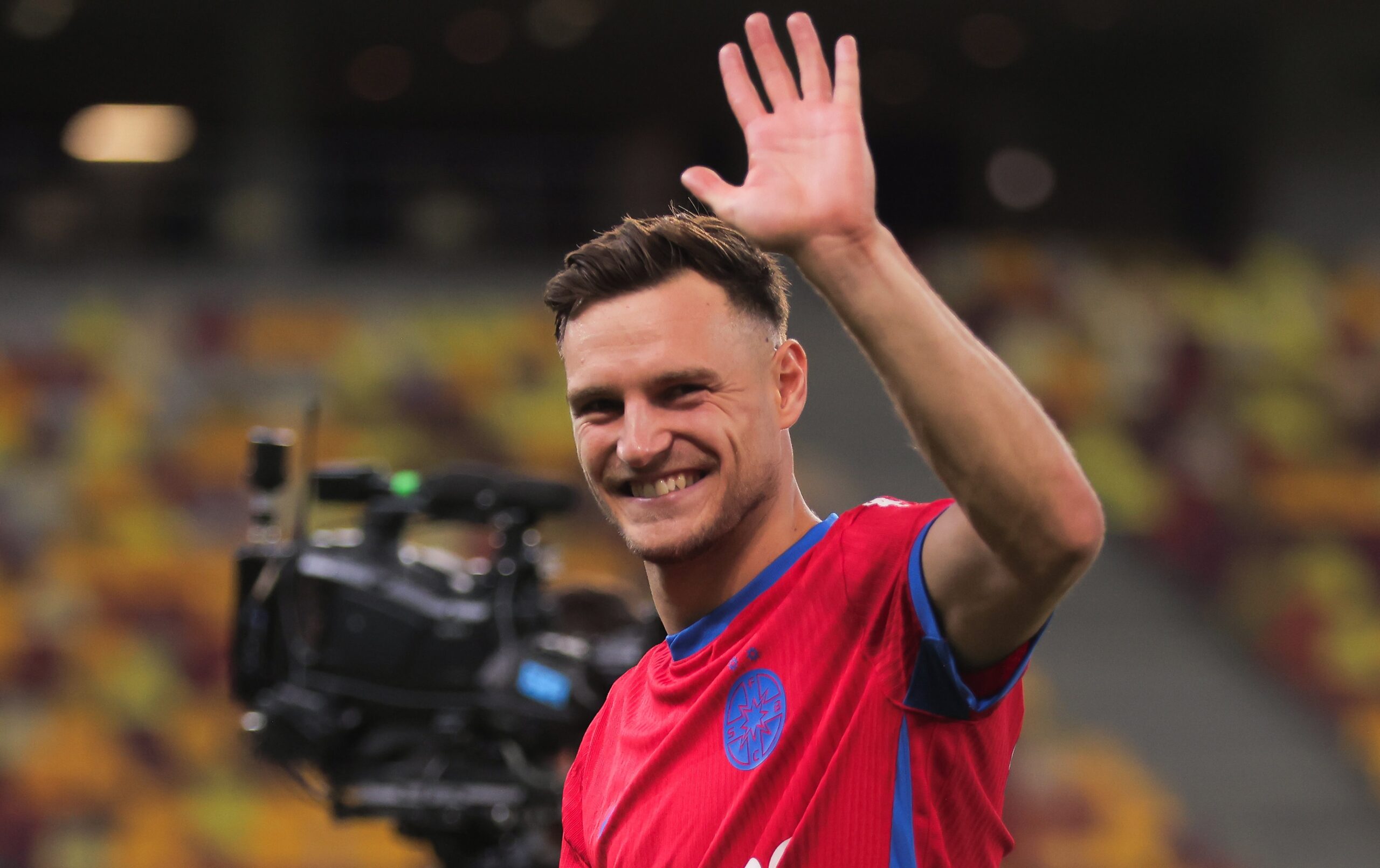 E gata! FCSB a luat decizia finală în cazul transferului lui Dennis Politic
