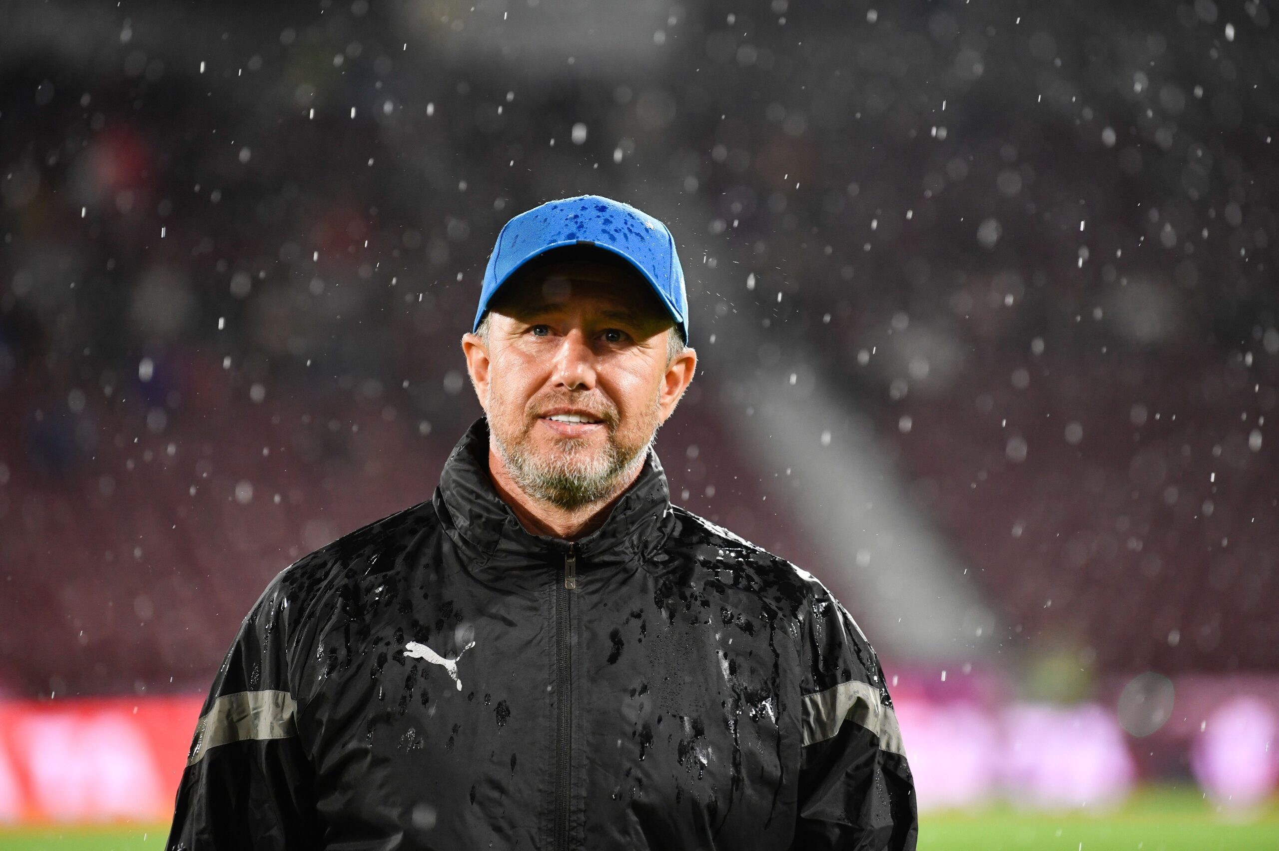 Laurențiu Reghecampf ”a spulberat” tot și a urcat pe primul loc