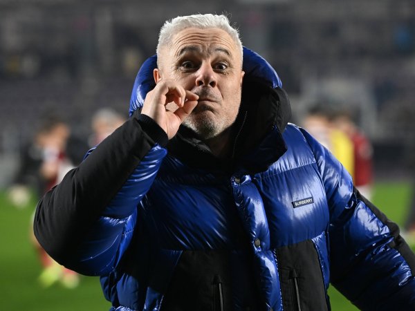Marius Șumudică, pulverizat după conflictul cu Ivan Toney: ”Bagabonțeală, șmechereală! De aia a avut viață scurtă la Rapid”