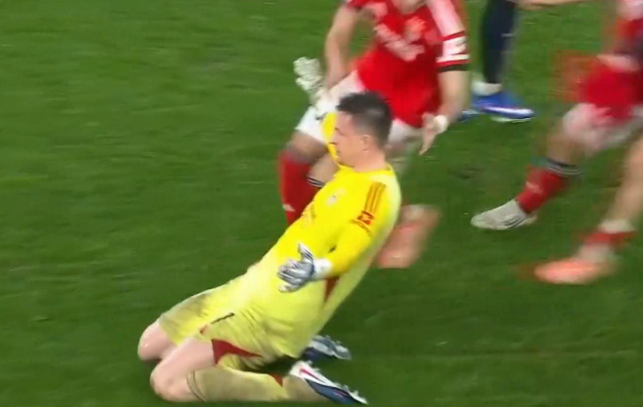 Nebunie curată! Benfica i a dat gol lui Real Madrid în minutul 90+8, cu portarul, și s a calificat în play off
