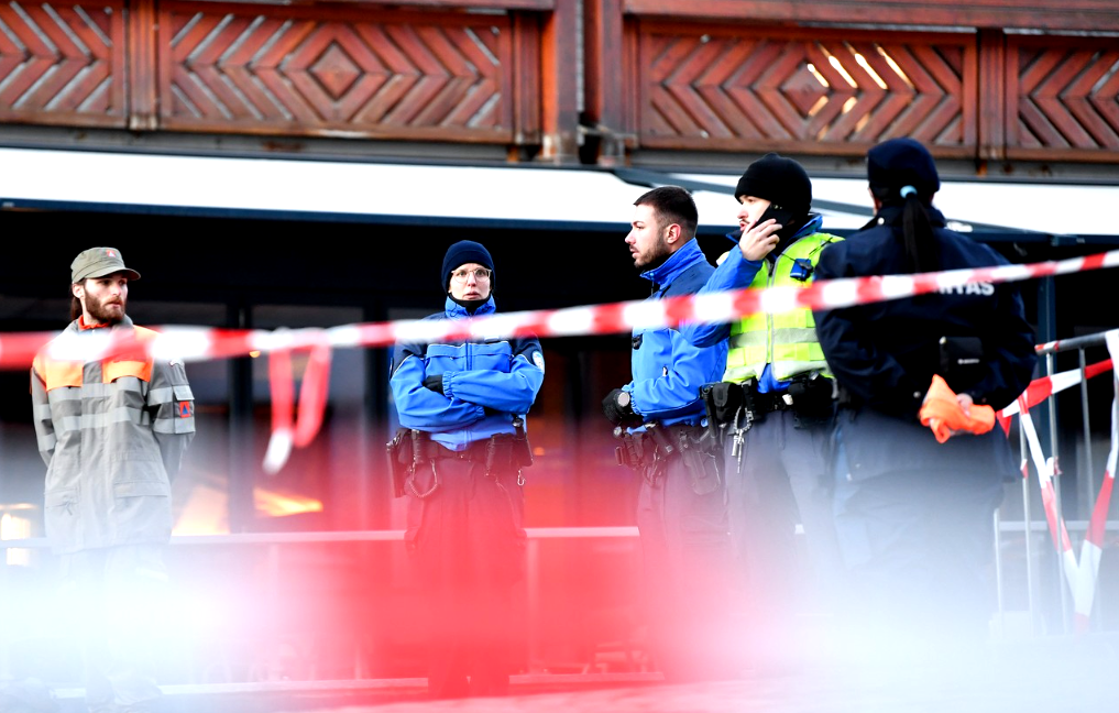 Poliția din Elveția a anunțat decesul singurului român prezent în barul care a luat foc de Revelion