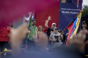Povestea prieteniei dintre Nicolas Maduro şi Maradona