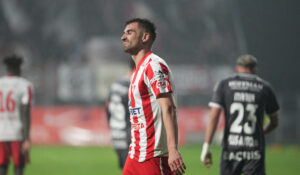 S au încins spiritele la UTA – Rapid! Hakim Abdallah, stăpânit cu greu după fluierul final