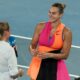 Sabalenka i a cerut iubitului ei să părăsească arena înainte să răspundă la o întrebare despre Alcaraz: ”Ce i aș da?”