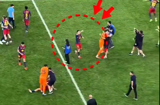 Scandalos! Riscă suspendarea în urma gestului obscen făcut imediat după Barcelona Real Madrid