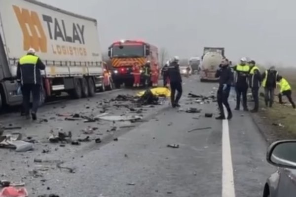 Suporteri ai lui PAOK Salonic, implicați într un accident cumplit în România! Șapte persoane și au pierdut viața