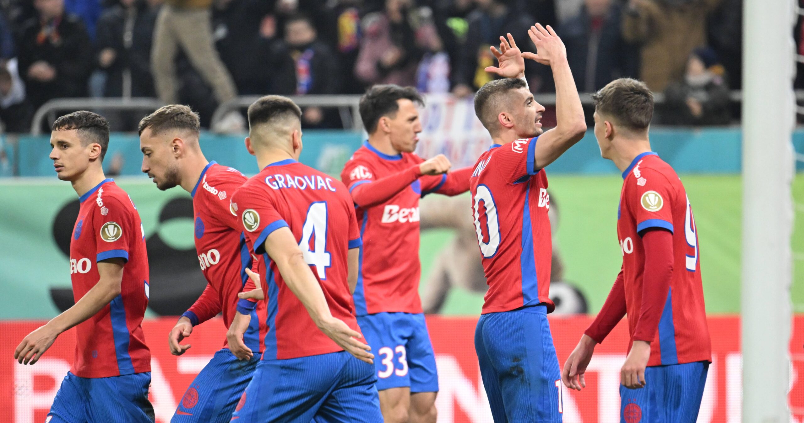 Surprize! Cum cred turcii că va arăta primul 11 al FCSB ului cu Fenerbahce