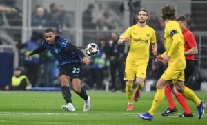 Akanji, eroare monumentală la golul cu care fostul jucător al Milanului a deschis scorul cu Interul lui Chivu!