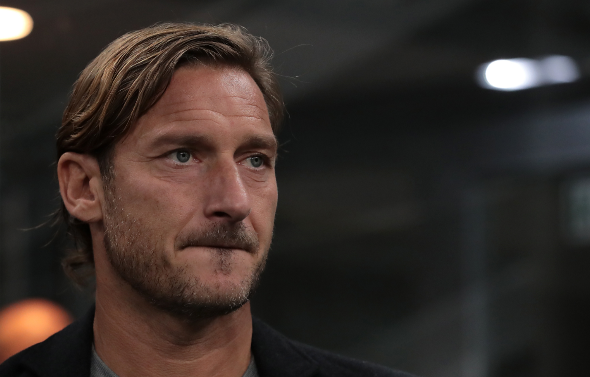 Au bătut palma și Francesco Totti semnează