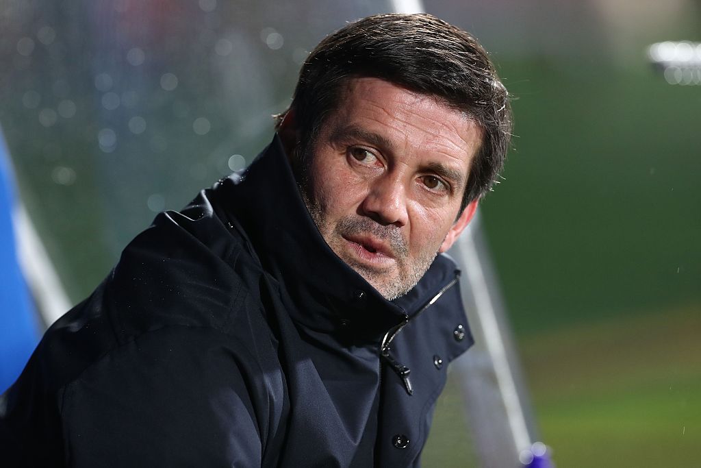 Barcelona vrea să i dea lovitura lui Cristi Chivu