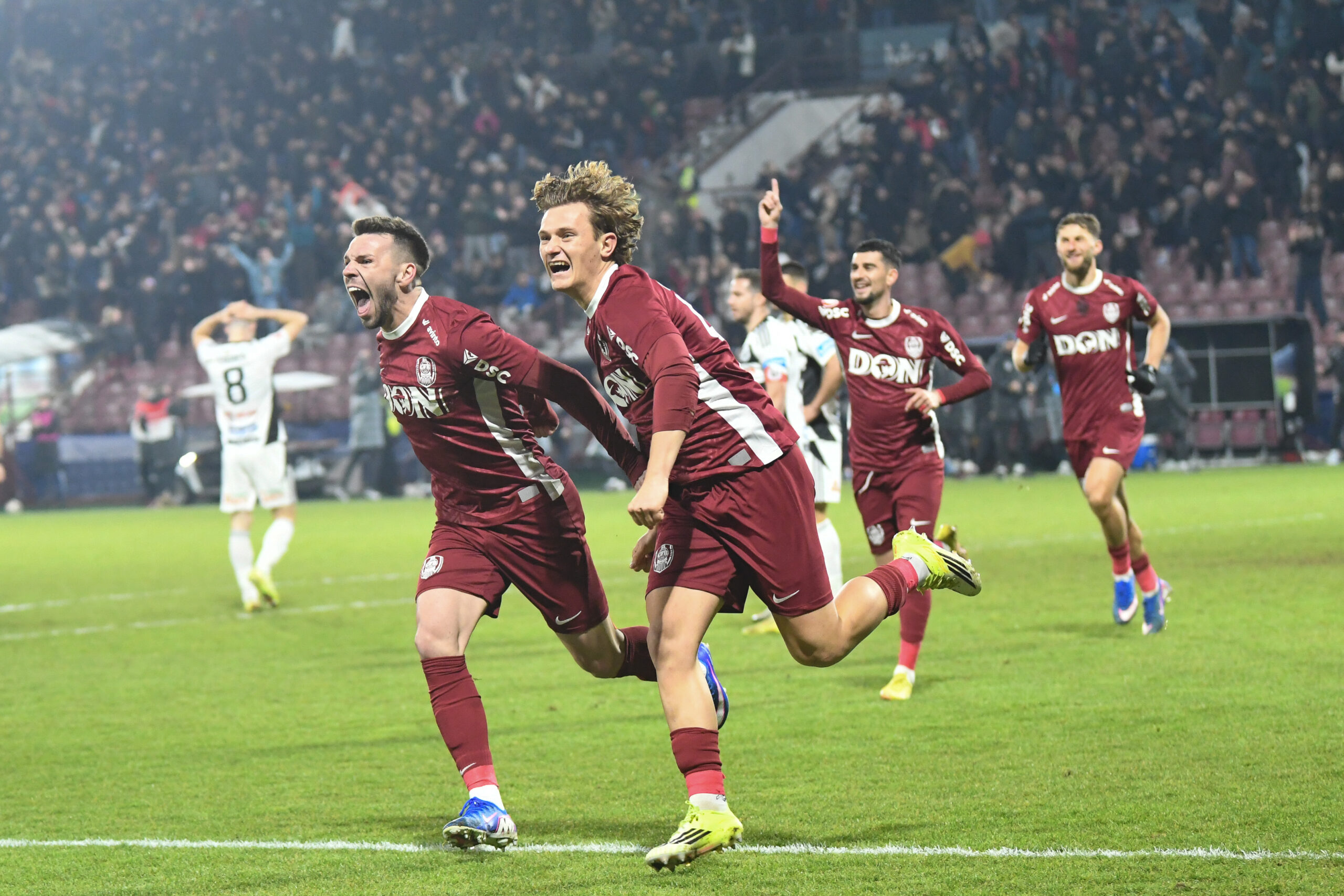 CFR ”U” Cluj 3