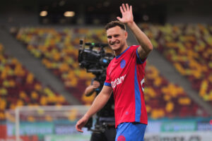 Dennis Politic pleacă de la FCSB, dar rămâne în Liga 1! Echipa cu care va semna