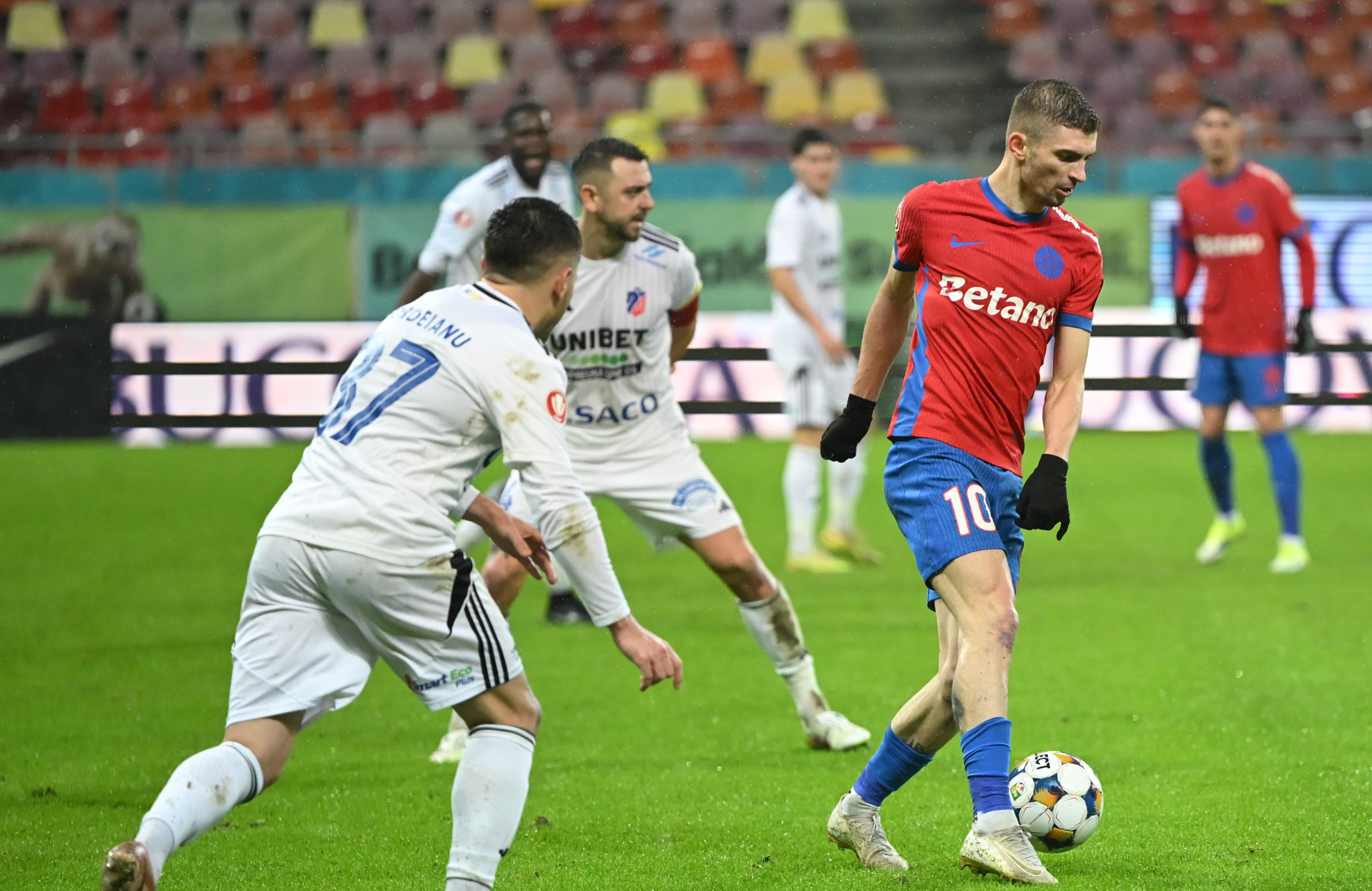 FCSB FC Botoșani 2