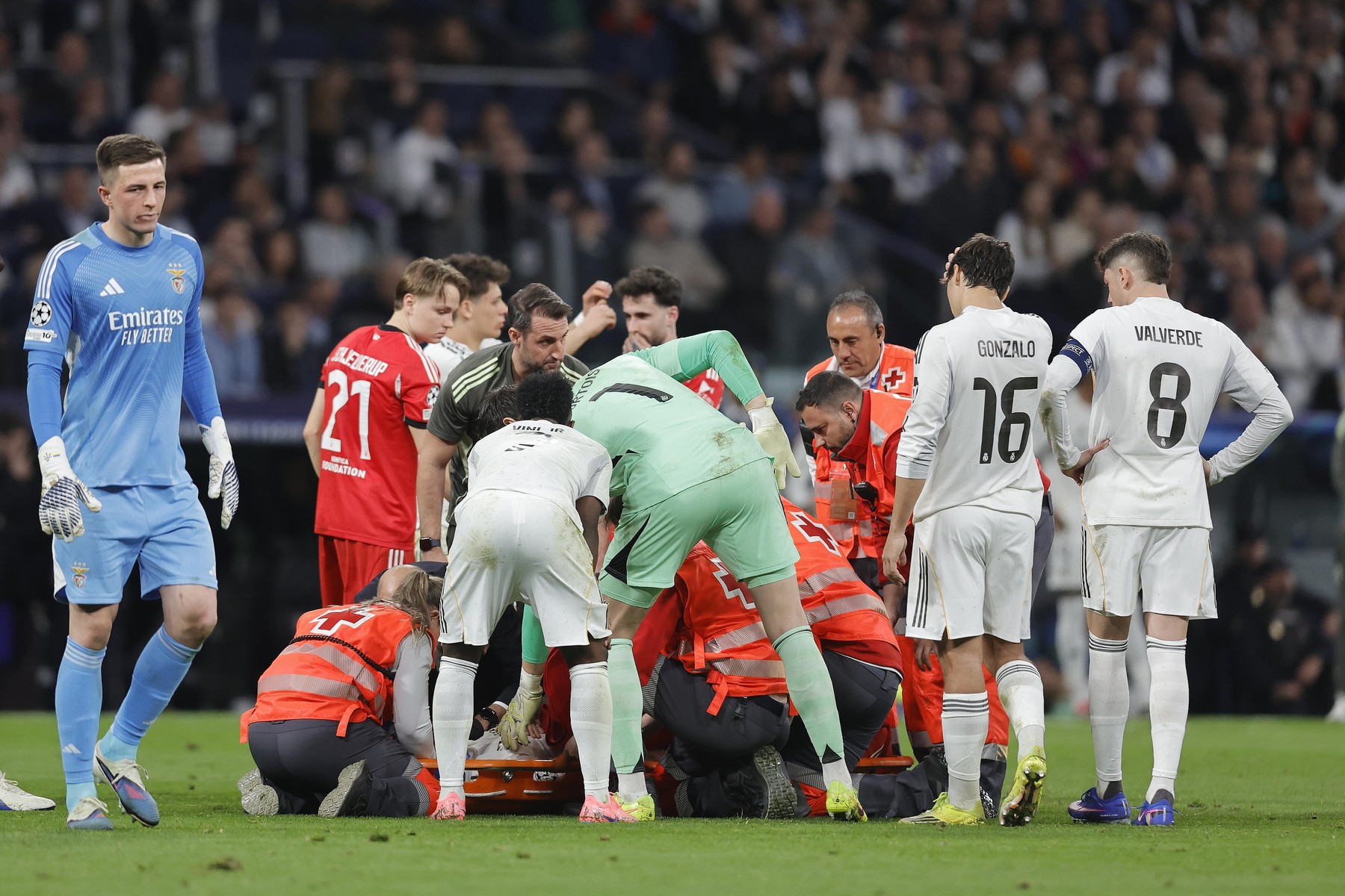 Momente de panică la Real Benfica 2