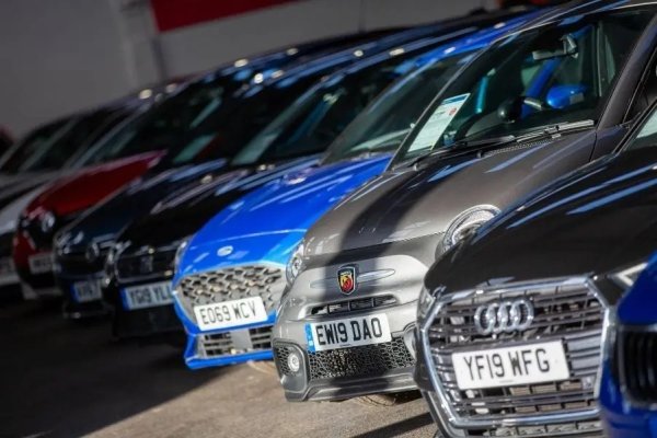 O industrie auto de prestigiu trăiește vremuri amare