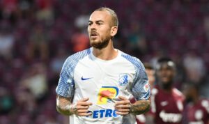 Primele imagini cu Denis Alibec la Farul Constanţa: “Aici am cunoscut fotbalul mare”