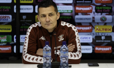 Rapid e pe primul loc, dar Costel Gâlcă a refuzat să vorbească despre titlu: ”Eu spun același lucru”