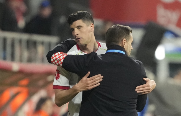 S a terminat: Stipe Perica, OUT!