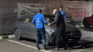 Scandal după Petrolul – FC Argeş! Arbitrii meciului, înjuraţi pentru golul anulat uluitor: “Puşcărie”!