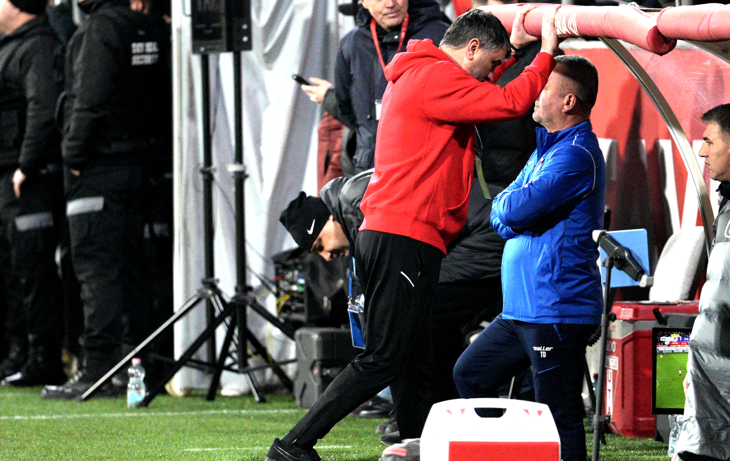 Și a făcut praf echipa, după surpriza de proporții din Cupa României: "Jalnic, jalnic! Mi a fost rușine"