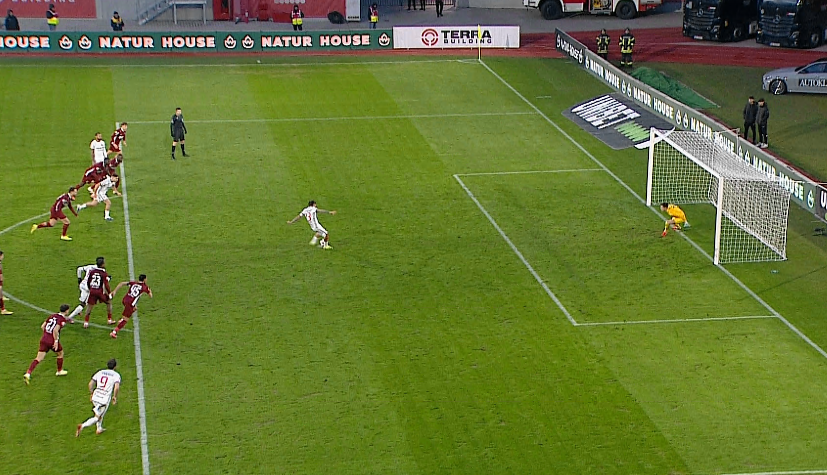 Specialistul s a pronunțat: eroare uriașă de arbitraj la CFR Cluj Hermannstadt! ”E clar