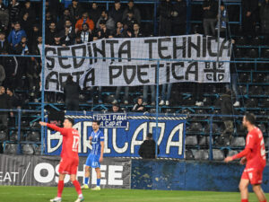 Suporterii Farului au părăsit stadionul în semn de protest