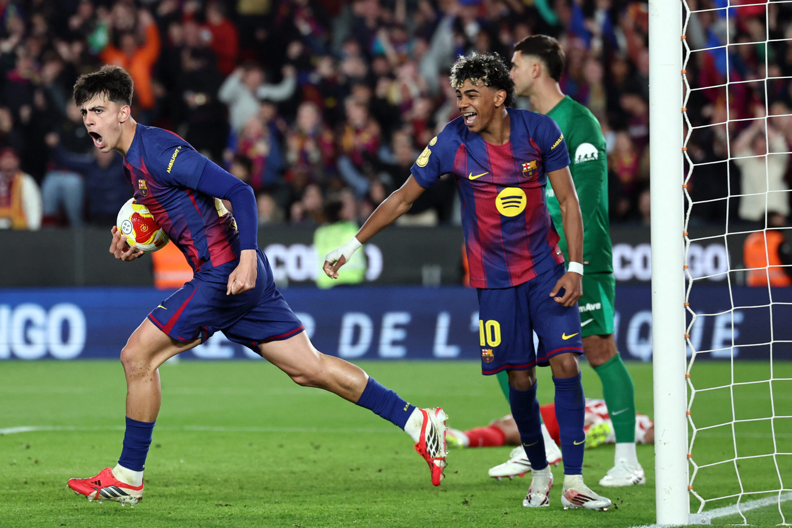 A scris istorie în Barcelona Atletico Madrid 3