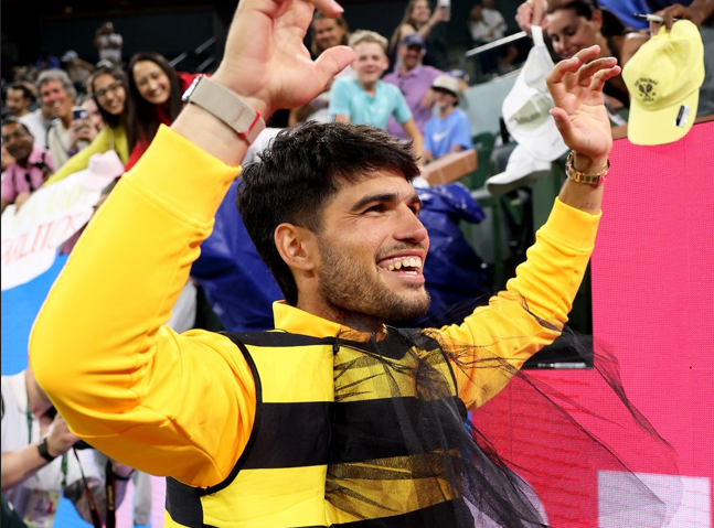 Carlos Alcaraz s a costumat într o albină la Indian Wells