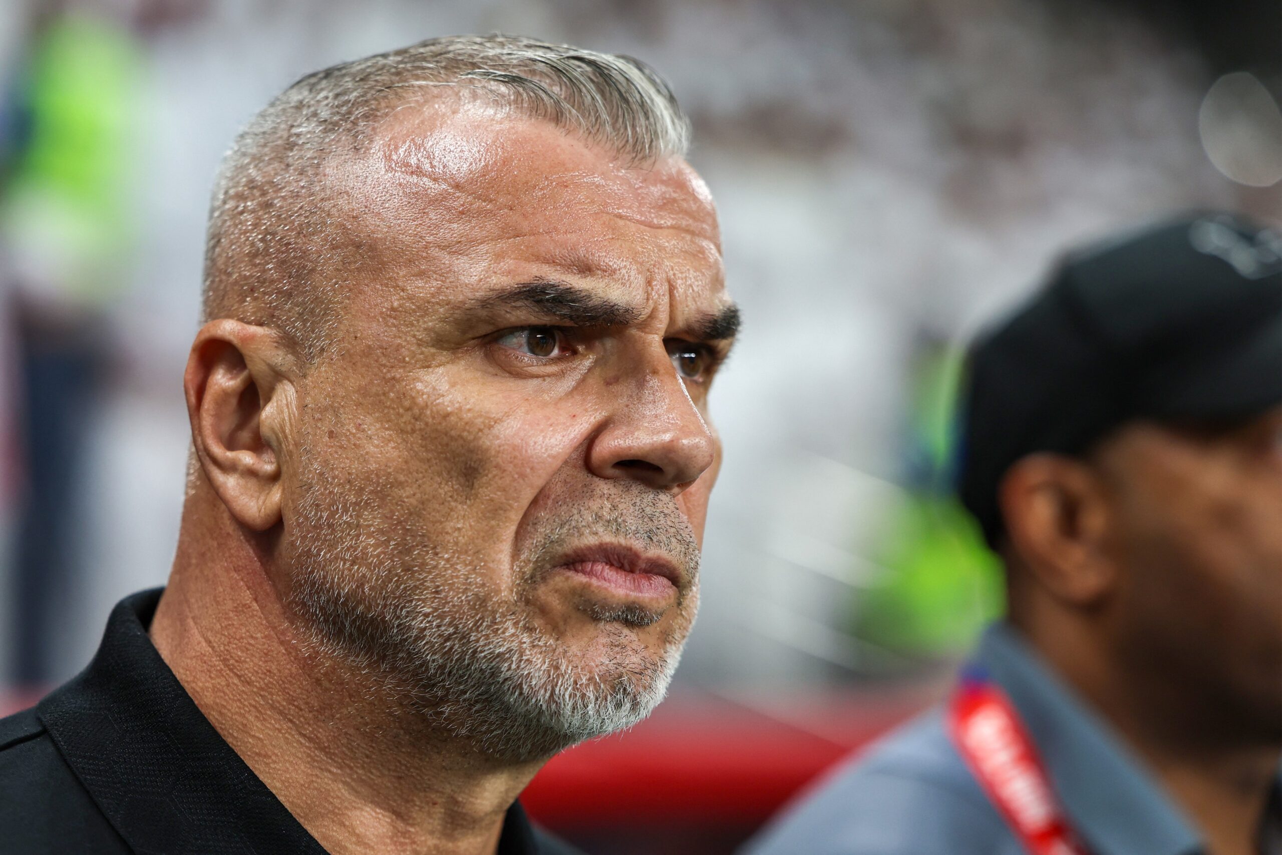 Cosmin Olăroiu n a stat la discuții! Reacția arabilor a venit imediat