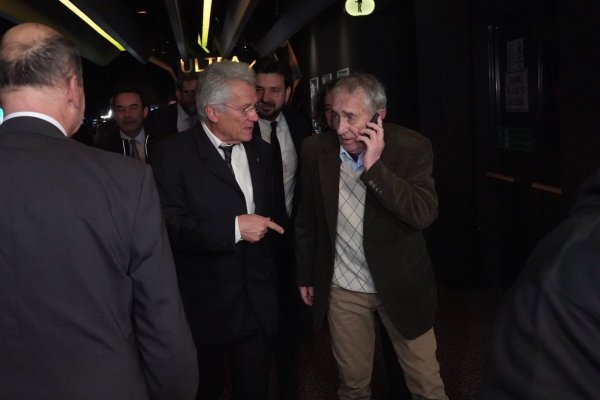 ”Dacă afla Valentin Ceaușescu, ne spărgea în două”