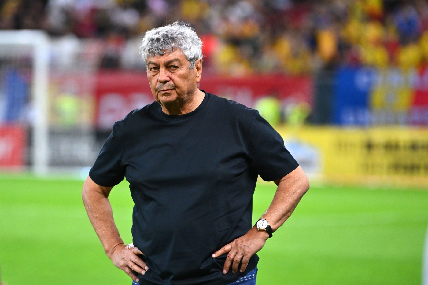 Dezastru pentru Mircea Lucescu! S a accidentat la ligament și va fi OUT cu Turcia