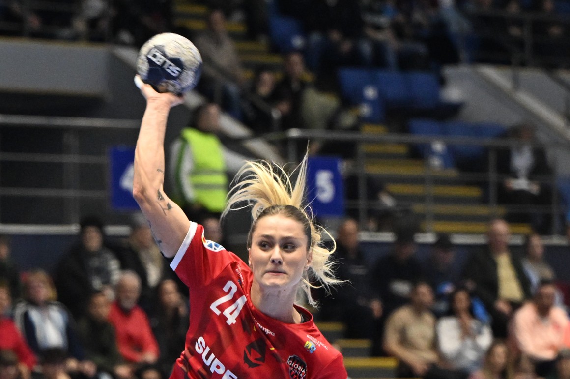 Gloria Bistrița Ikast, ACUM pe DGS 1 | Rapid Viborg 32