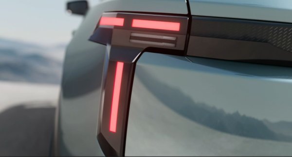Noua Dacia Striker