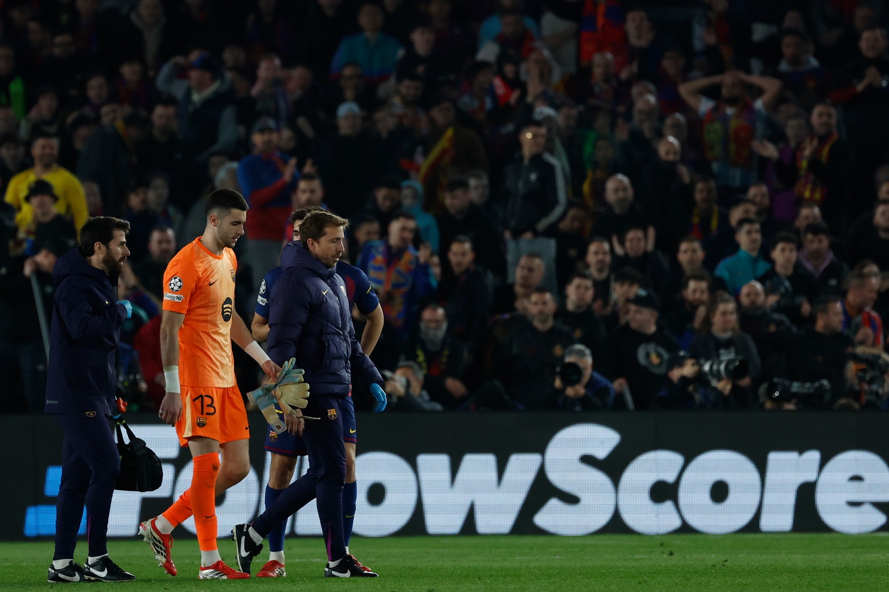 Primul verdict! Lovitură dură pentru Barcelona, după calificarea în sferturile UEFA Champions League